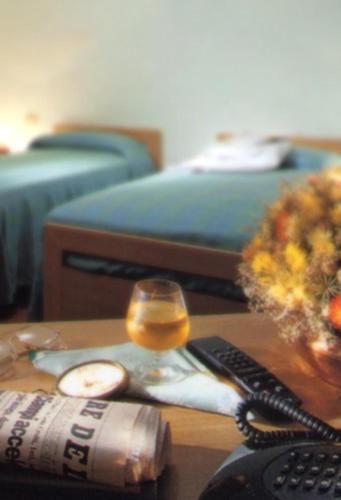 Albergo Ristorante La Scaiola Nuvolera Bagian luar foto